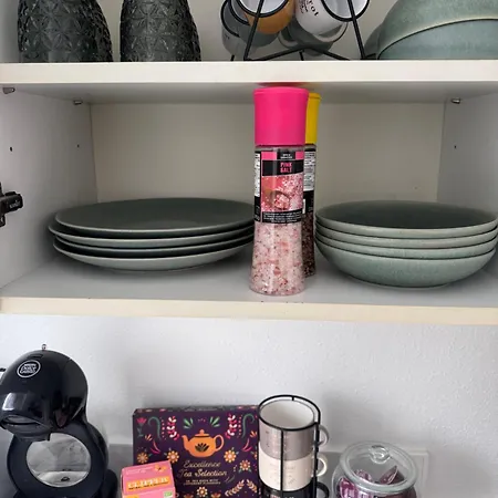 Cosy Rez De Jardin Kaligone شقة *